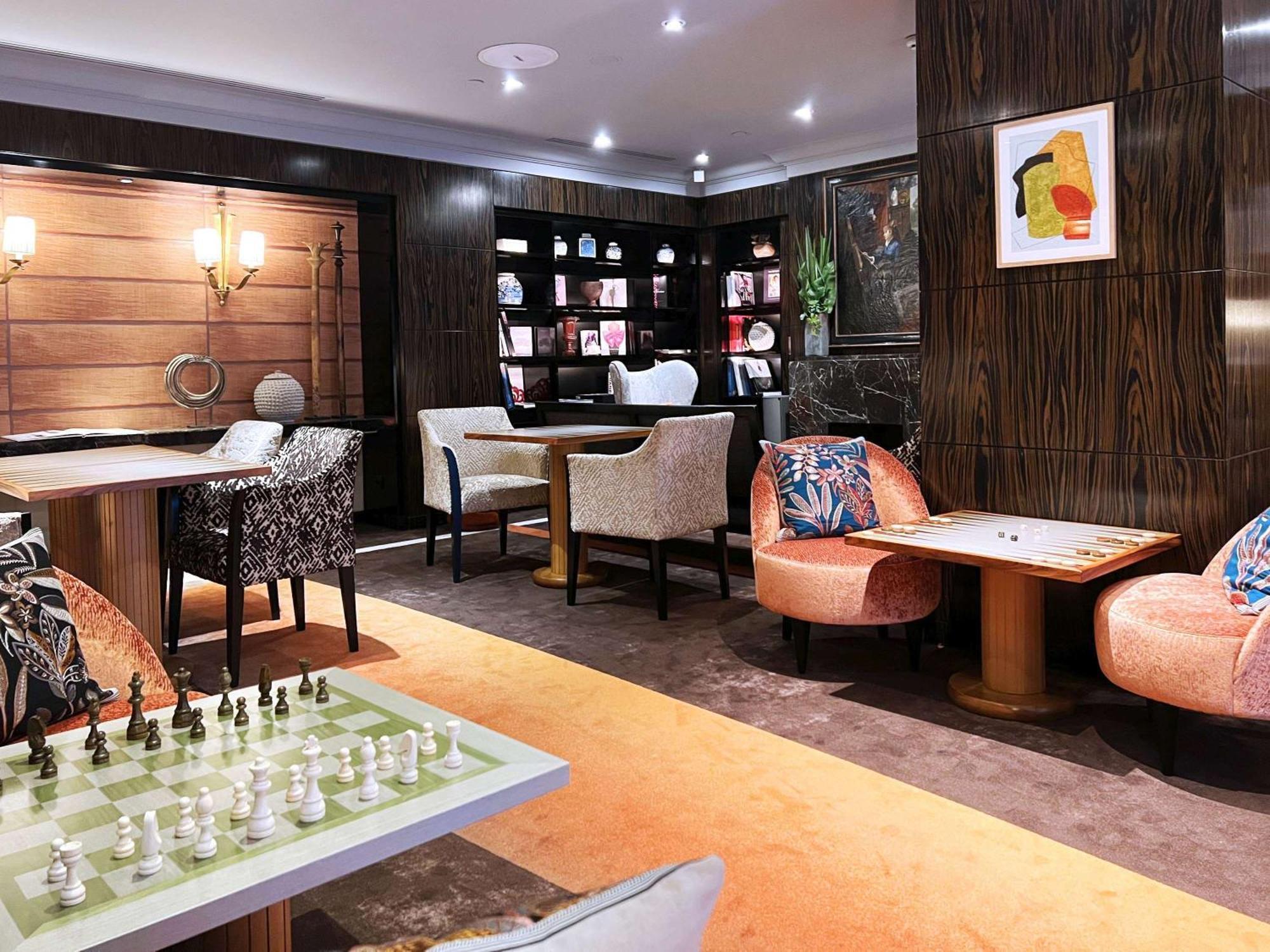 Sofitel Paris Le Faubourg Hotell Exteriör bild