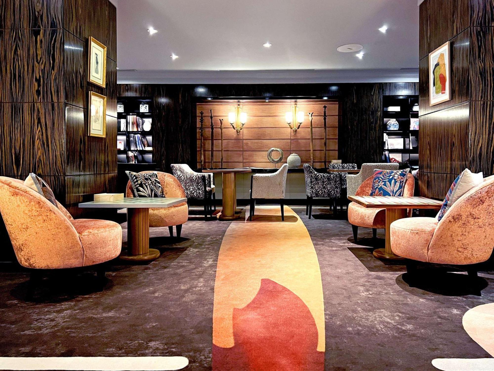 Sofitel Paris Le Faubourg Hotell Exteriör bild
